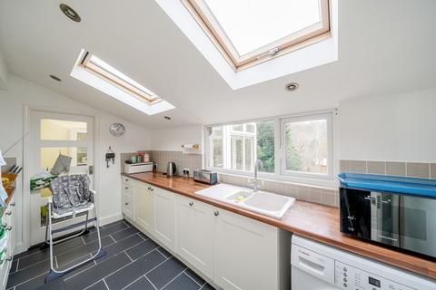 61 Beverley Road, Whyteleafe, CR3 0DU