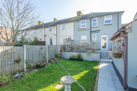 3 bedroom end of terrace house for sale, Astor Avenue, Dover, CT17