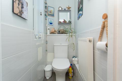 4 Astor Avenue, Dover, CT17 0AR