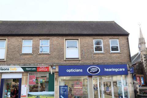 2 bedroom apartment to rent, High Street, Oakham LE15