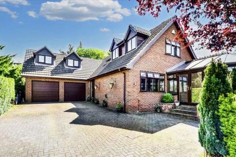 4 bedroom detached house for sale, Broad Lane, Brinsley, Nottingham, Nottinghamshire, NG16 5BU