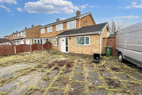 4 bedroom semi-detached house for sale, Shirley Drive, Syston, Leicester