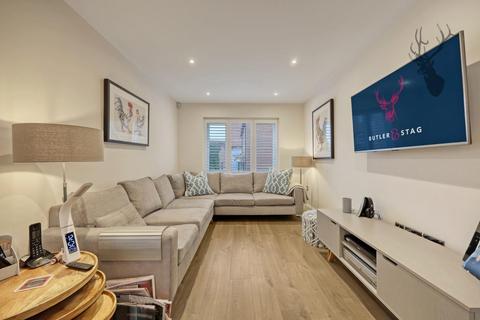 5 Church Field, Epping, CM16 4RF