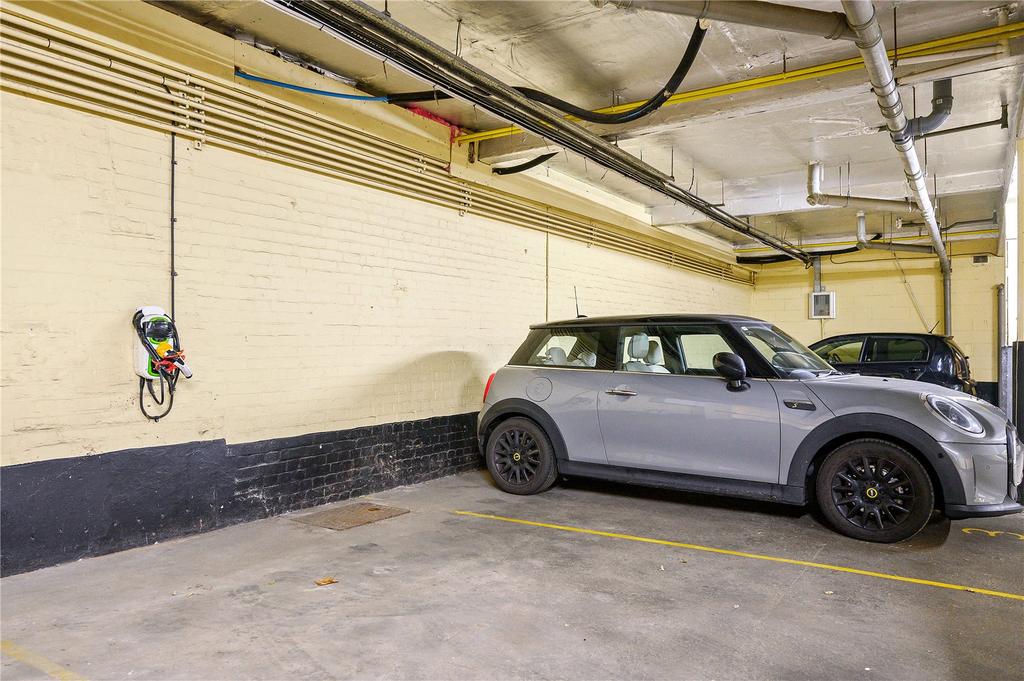 Parkng Space
