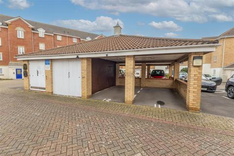 2 bedroom flat for sale, Hermes Court, Hayling Close, Gosport PO12