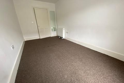 2 bedroom flat to rent, 5 Station Road, Okehampton EX20