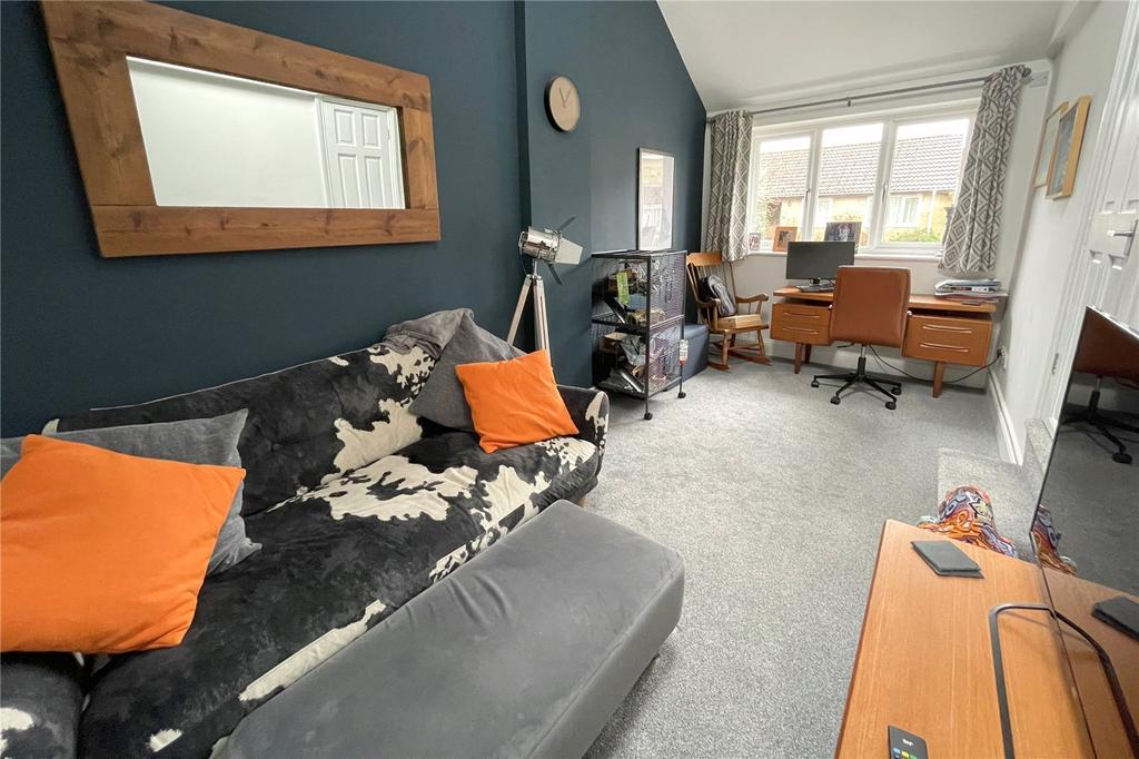 Bedroom 4 / Study