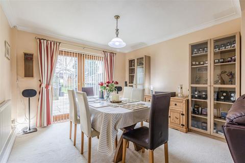 3 bedroom semi-detached house for sale, Cornwall Avenue, West Byfleet KT14