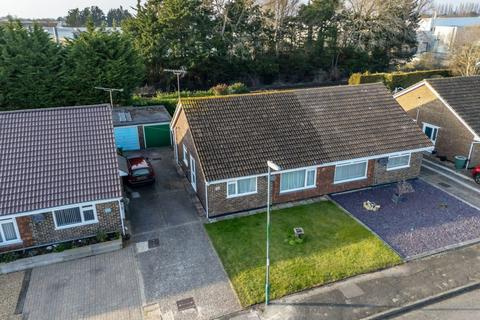 2 bedroom semi-detached bungalow for sale, Whitfield Close, Bognor Regis