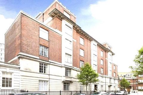 Studio to rent, Hallam Street, Marylebone, London, W1W