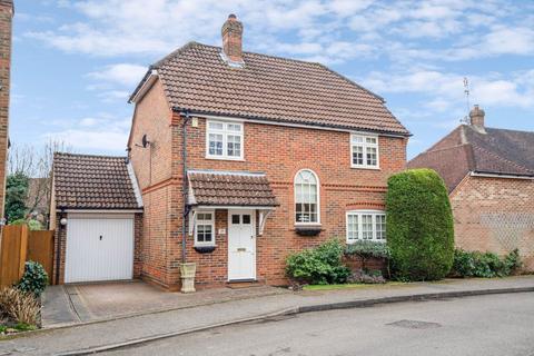 3 bedroom detached house for sale, Ridgefield, Nascot Wood, Watford