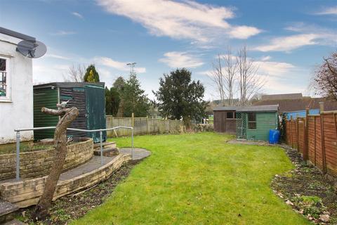 2 bedroom semi-detached bungalow for sale, 3 Park Road, Malmesbury