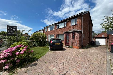 3 bedroom semi-detached house for sale, Rands Clough Drive, Manchester M28