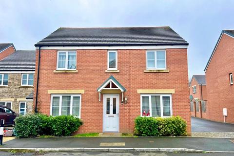 4 bedroom detached house for sale, Ffordd Cadfan, Bridgend, Bridgend County Borough, CF31 2DQ