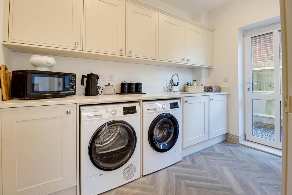 Show home utility