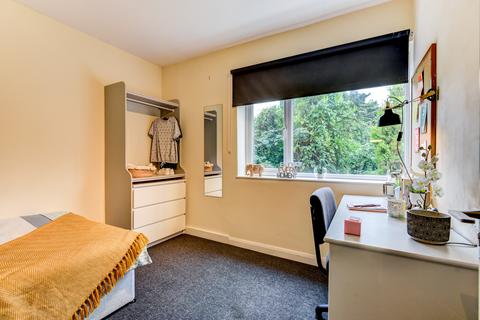 8 bedroom house of multiple occupation to rent, Ashurst Road, Brighton BN2