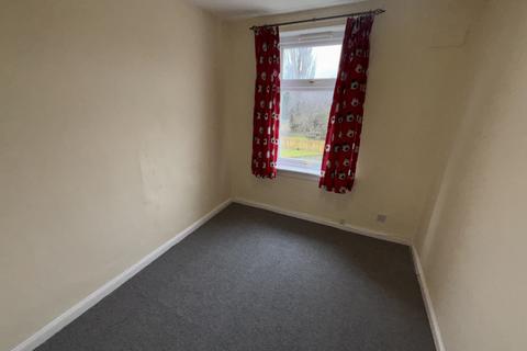 3 bedroom flat to rent, Rosewood Street, Glasgow G13