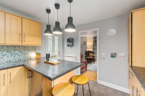 4 Bughtlin Drive, Edinburgh, EH12 8UX