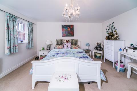 2 bedroom flat to rent, Brunswick Hill, Reading, RG1
