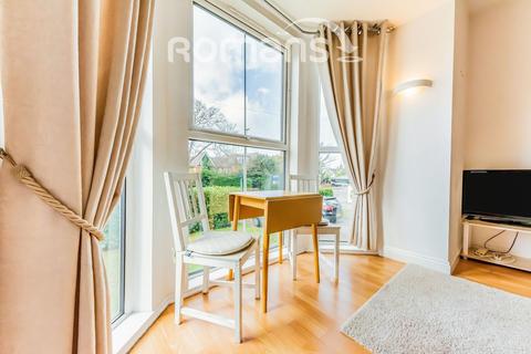 1 bedroom flat to rent, Chestnut View, 129 Alexandra Road, Farnborough, GU14