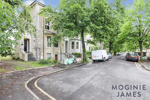undefined, Wordsworth Avenue, Roath, Caerdydd, CF24