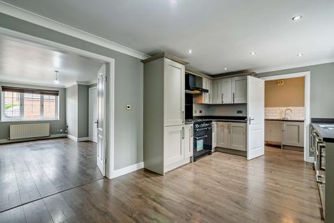 5 bedroom detached house for sale, Pasture Way, Castleford, West Yorkshire