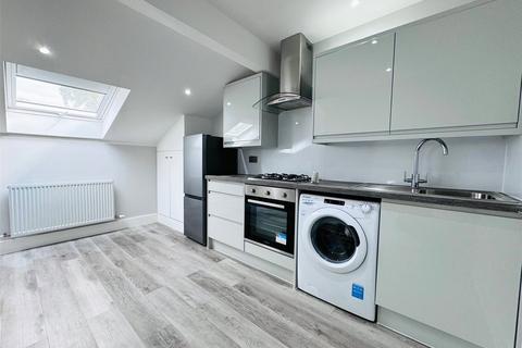 1 bedroom flat to rent, Technology House, Barley Way, Fleet, GU51