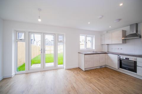 3 bedroom house to rent, Goodwood Crescent, Crowthorne, RG45