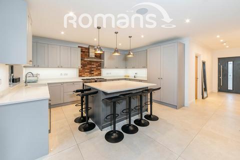 undefined, Woods Road, Caversham, Reading, RG4