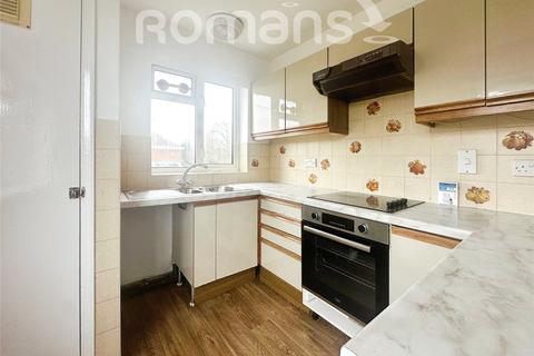 2 bedroom flat to rent, Ray Lea Road, Maidenhead, SL6