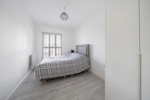 2 bedroom flat for sale, Perryfield Way,  West Hendon,  NW9