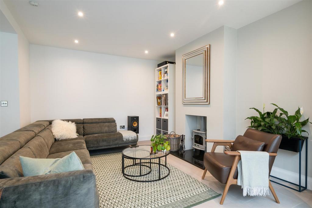 210 St. Bernards Road 22.jpg