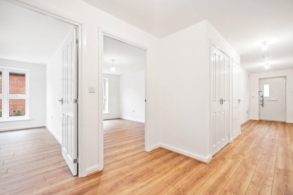 Bovis Apartments