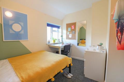 6 bedroom house of multiple occupation to rent, Newick Road, Brighton BN1