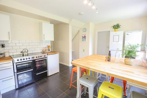 6 bedroom house of multiple occupation to rent, Newick Road, Brighton BN1