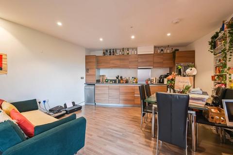 1 bedroom flat for sale, Barking Road, E16, Royal Docks, London, E16