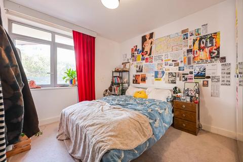 1 bedroom flat for sale, Barking Road, E16, Royal Docks, London, E16