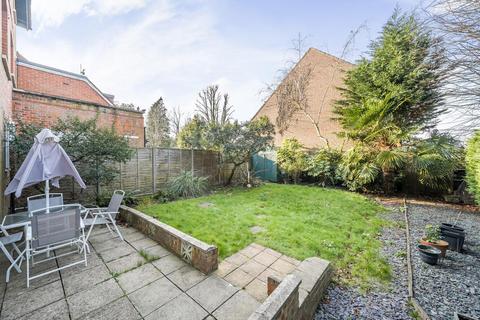 2 bedroom flat for sale, West Hill, Putney