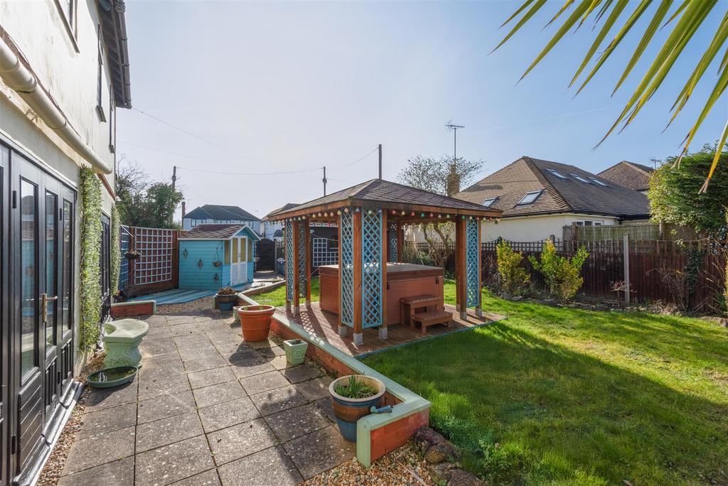 Longtye Drive, Chestfield, Whitstable