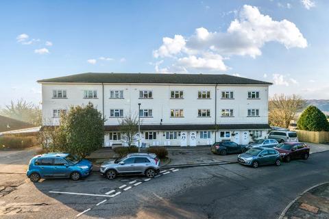 1 bedroom flat for sale, Chesham,  Buckingahamshire,  HP5