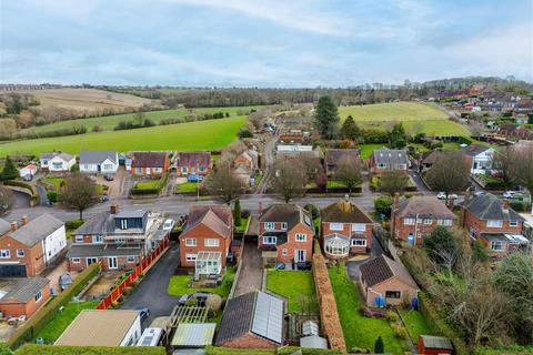 3 bedroom detached house for sale, Brimington Road, Tapton, Chesterfield