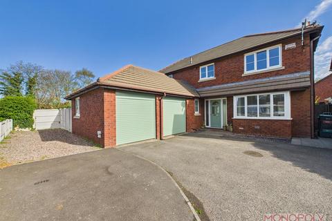 2 Darland Lane, Rossett, Wrexham, LL12 0EL