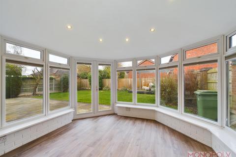 2 Darland Lane, Rossett, Wrexham, LL12 0EL