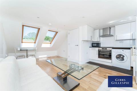 2 bedroom flat to rent, Jubilee Road, Perivale, Greenford, UB6