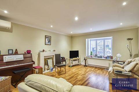 undefined, Woodbury Park Road, London, W13
