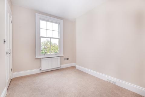 3 bedroom house to rent, Hill Crest, Green Lane, Stanmore, HA7