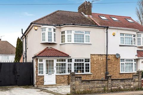 3 bedroom semi-detached house for sale, Avondale Gardens, Hounslow, TW4