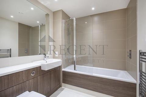 Studio to rent, Argent House, Beaufort Square, NW9