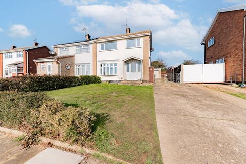 3 bedroom semi-detached house for sale, Breydon Way, Lowestoft