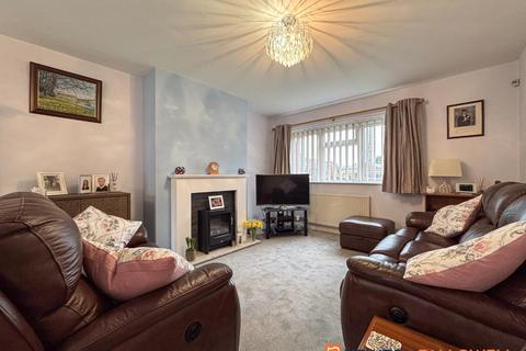 3 bedroom detached house for sale, Nursery Avenue, 8 NG24